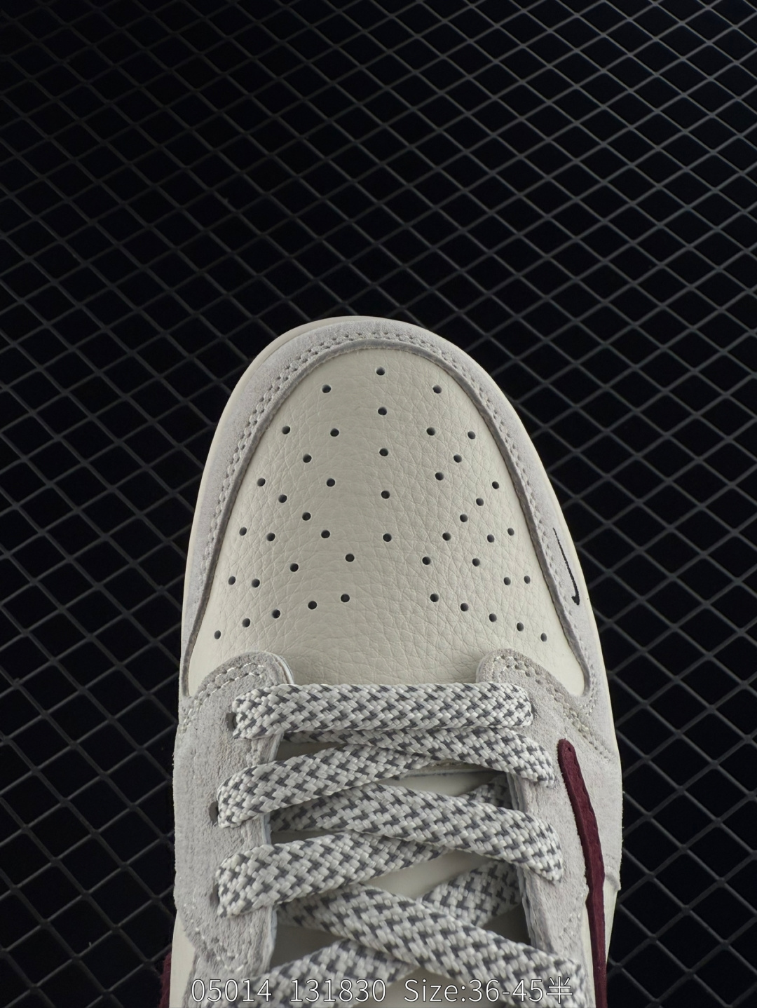 Travis Scott x Air Jordan 1 ” Reverse Mocha “